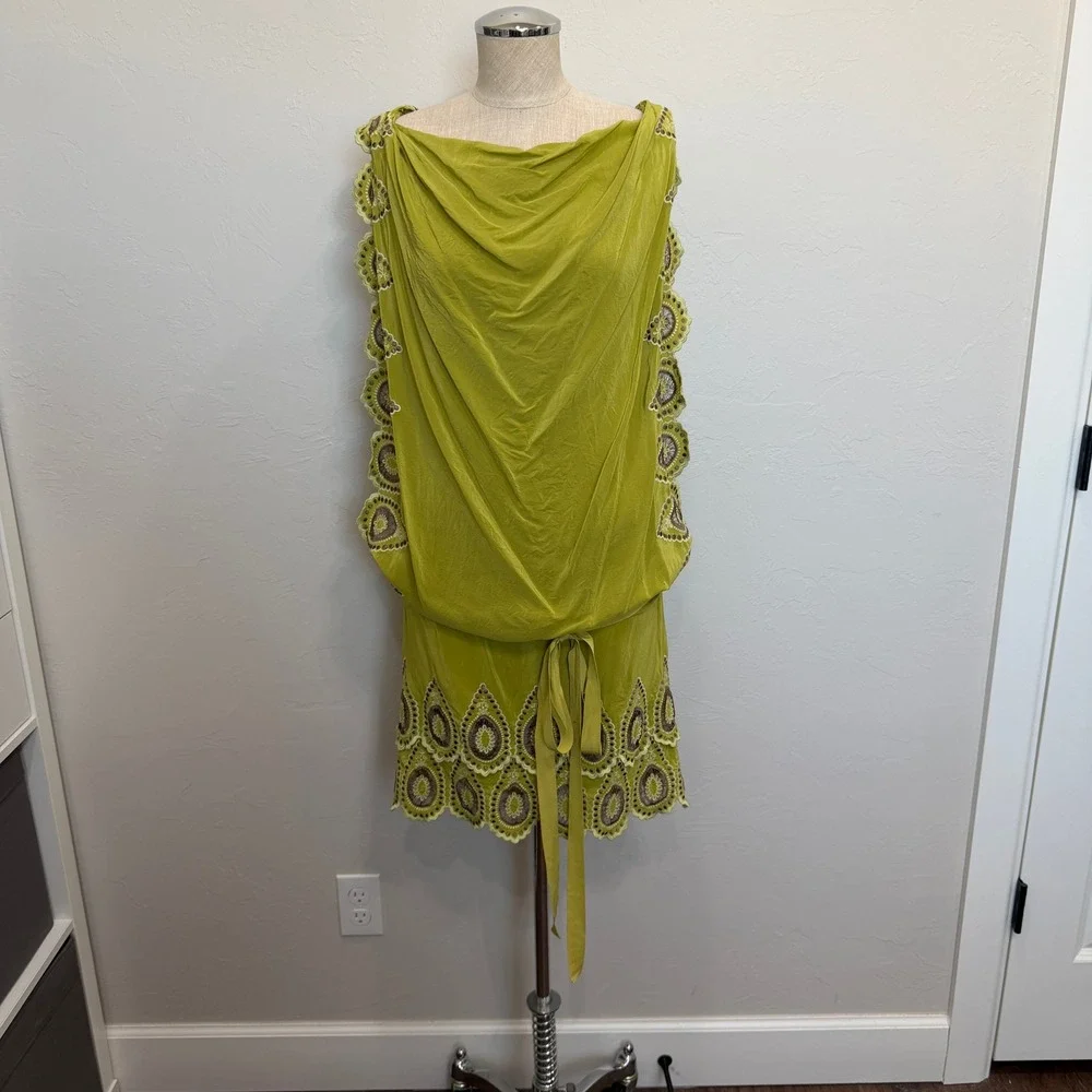 BCBGMAXAZRIA S Runway Silk Dress Chartreuse Green Embroidered Eyelet Luxury